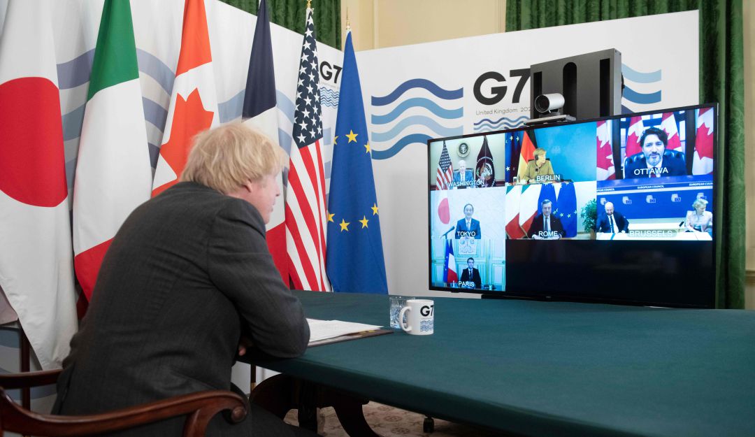 El primer ministro inglés, Boris Johnson, durante la reunión virtual del G7.