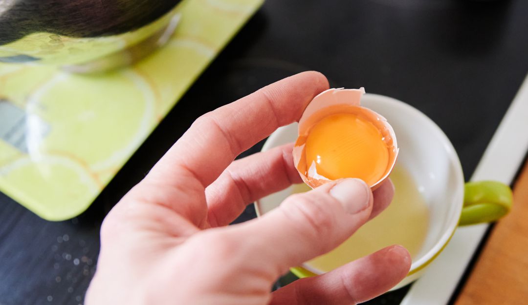 El huevo es uno de los alimentos más comunes en el desayuno.