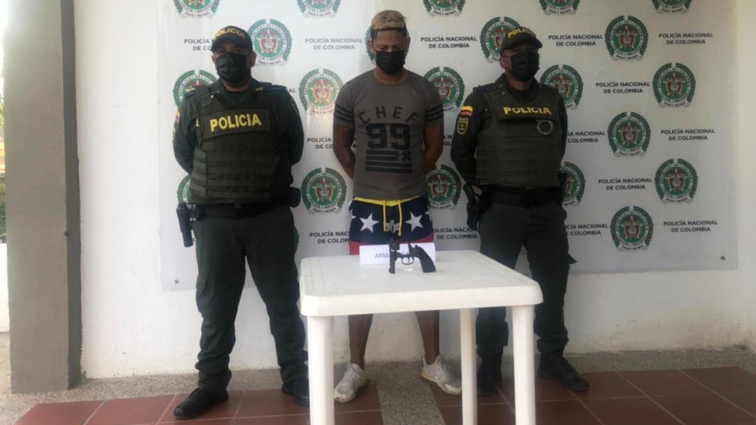En Magangué capturado barbero venezolano armado