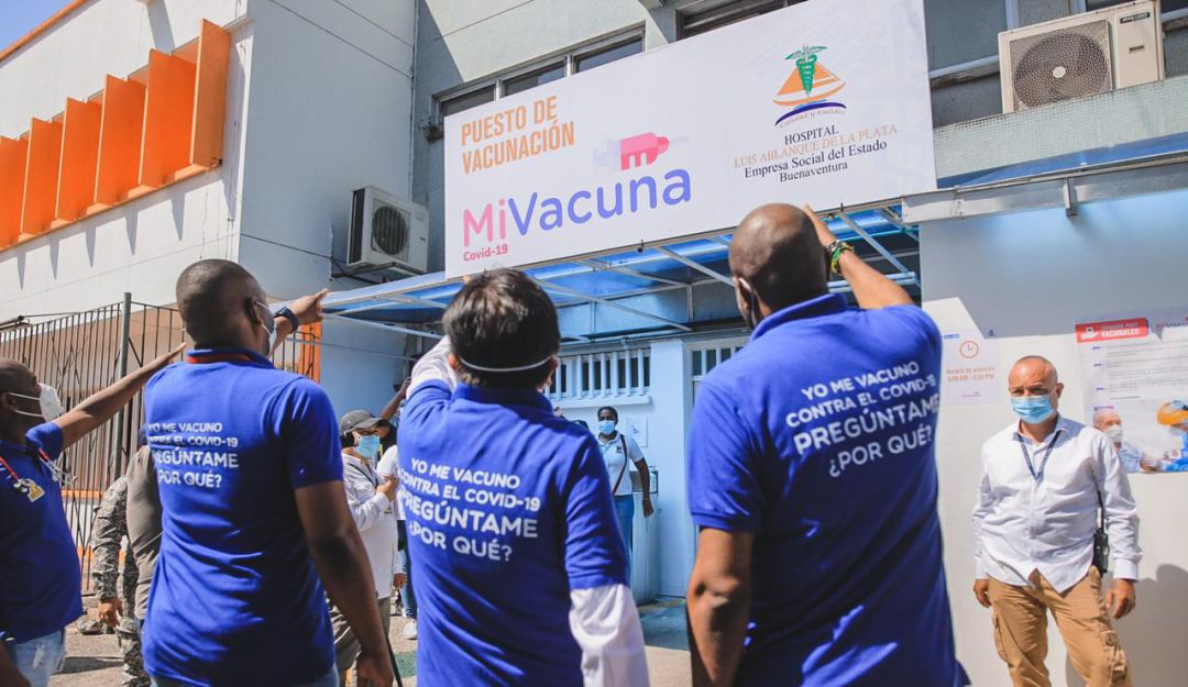 Vacunación en Buenaventura