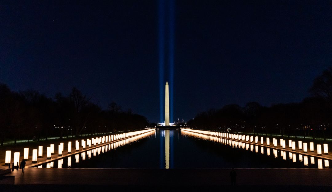 Memorial de los más de 400.000 fallecimientos por coronavirus en Estados Unidos.