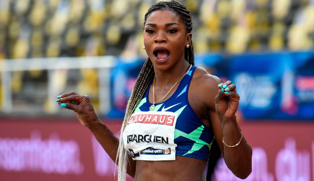 Caterine Ibargüen, deportista colombiana.
