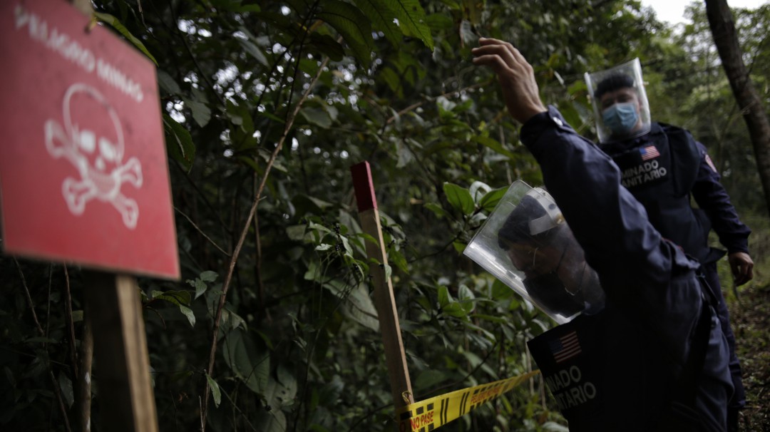 Un muerto y dos heridos deja explosión de mina antipersonal en Bojayá