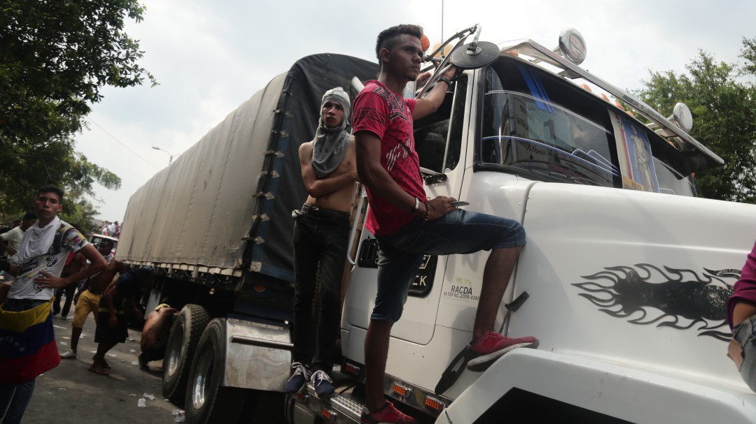 "Salí de Venezuela por la difícil situación y me gano la vida en la trocha"