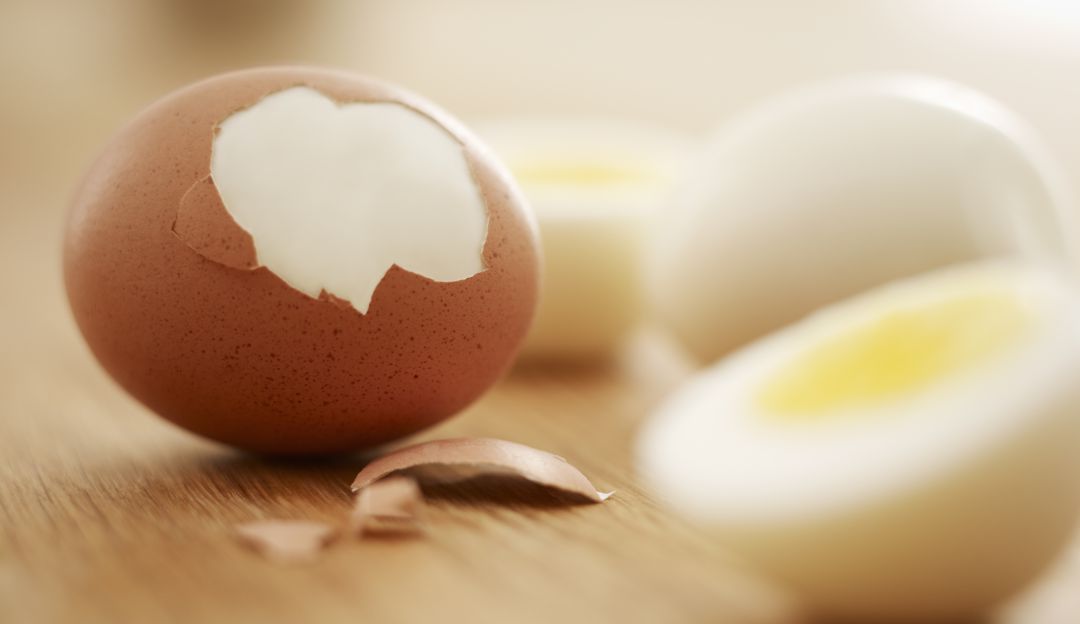 ¿Cuál es la manera correcta de hervir los huevos?