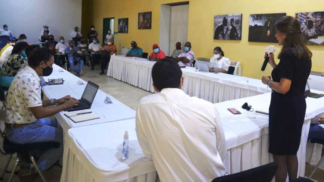 Vicepresidencia acompaña proceso de formalización comercial en Cartagena