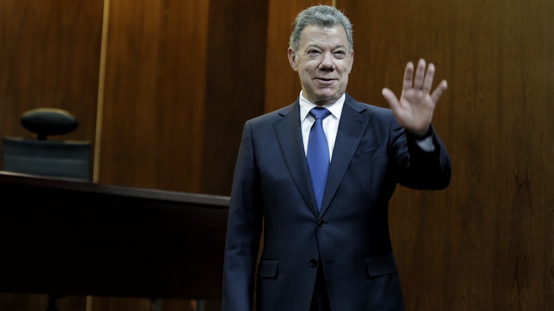 Defensa de Santos desmiente reuniones secretas del expresidente y Odebrecht