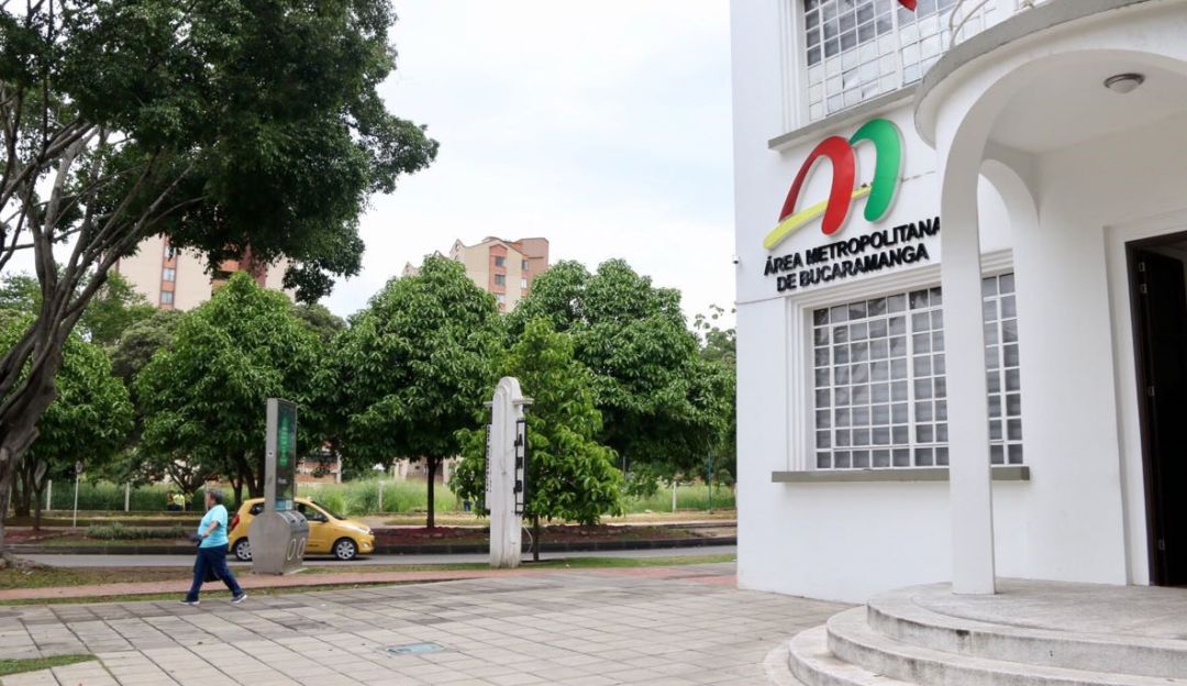 Envían a la cárcel a exdirector del área metropolitana