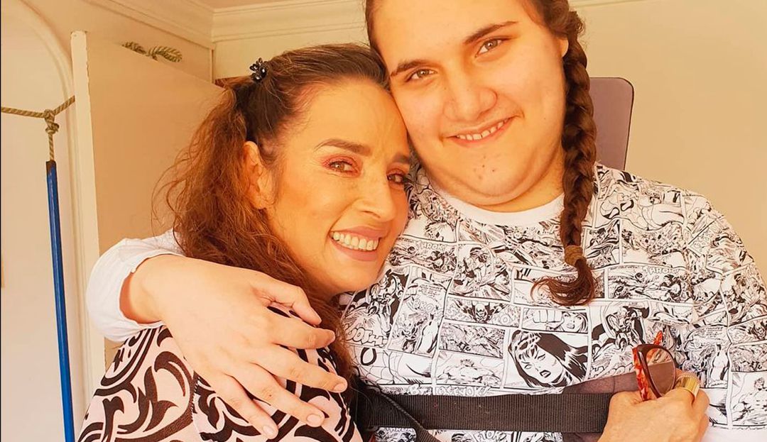 Luly Bossa y su hijo Angelo