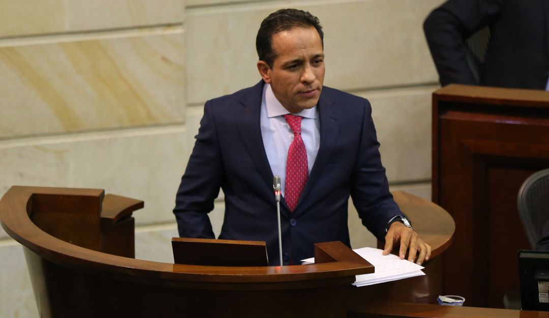 Senador Alexander López Maya, nuevo presidente del Polo Democrático
