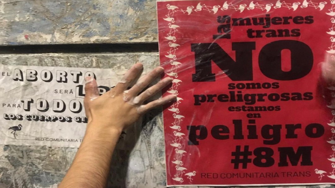 Investigan denuncia de violación a una mujer trans en un CAI de Soacha