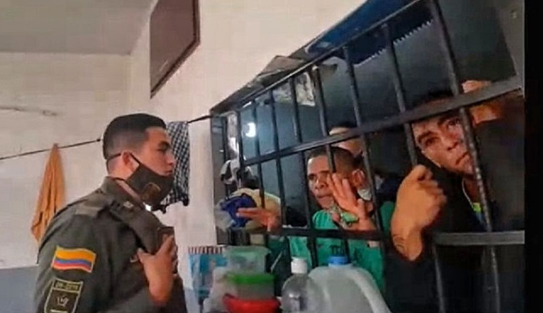 Video publicado en la diligencia sobre los días previos al incendio en un CAI de Soacha.