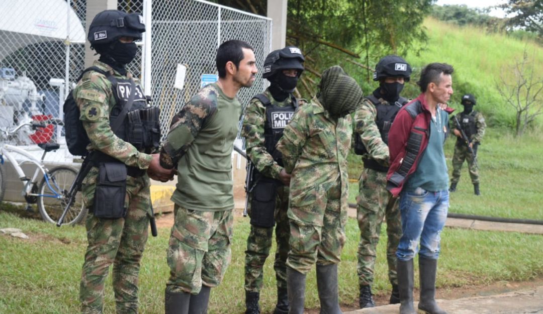 Alias 'Tatiana' (centro) sería pareja sentimental de uno de los cabecillas de la estructura Adán Izquierdo.
