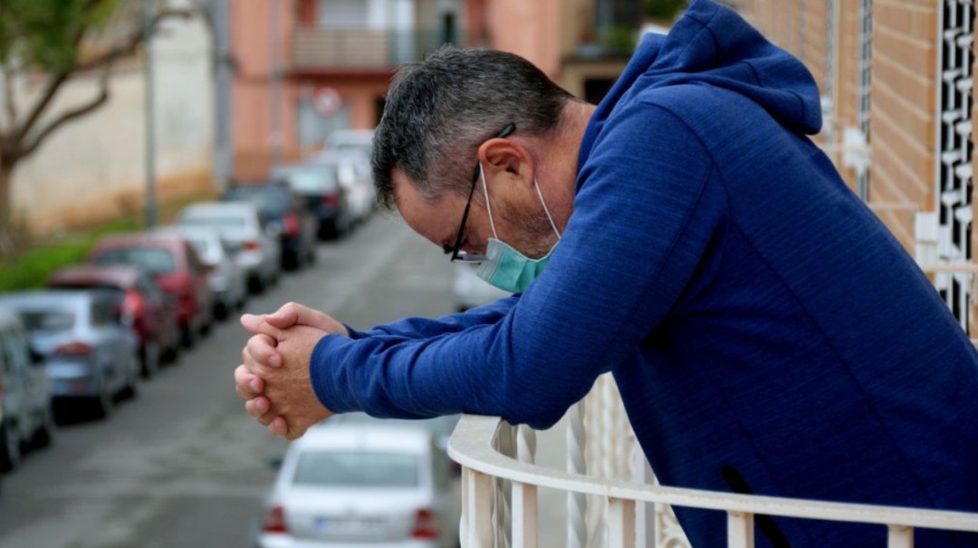 Siguen aumentando los contagios de COVID