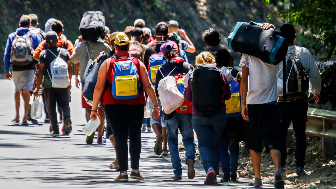 "Necesitamos alimentos y colchonetas para atender a migrantes venezolanos"