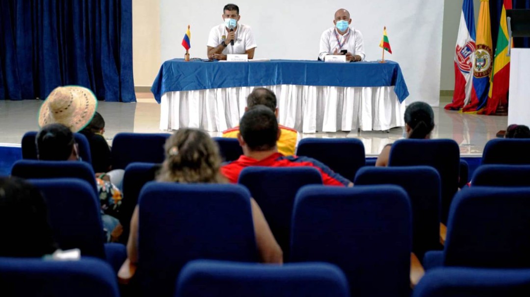 Gobernación de Bolívar inició mesa permanente de diálogo con docentes