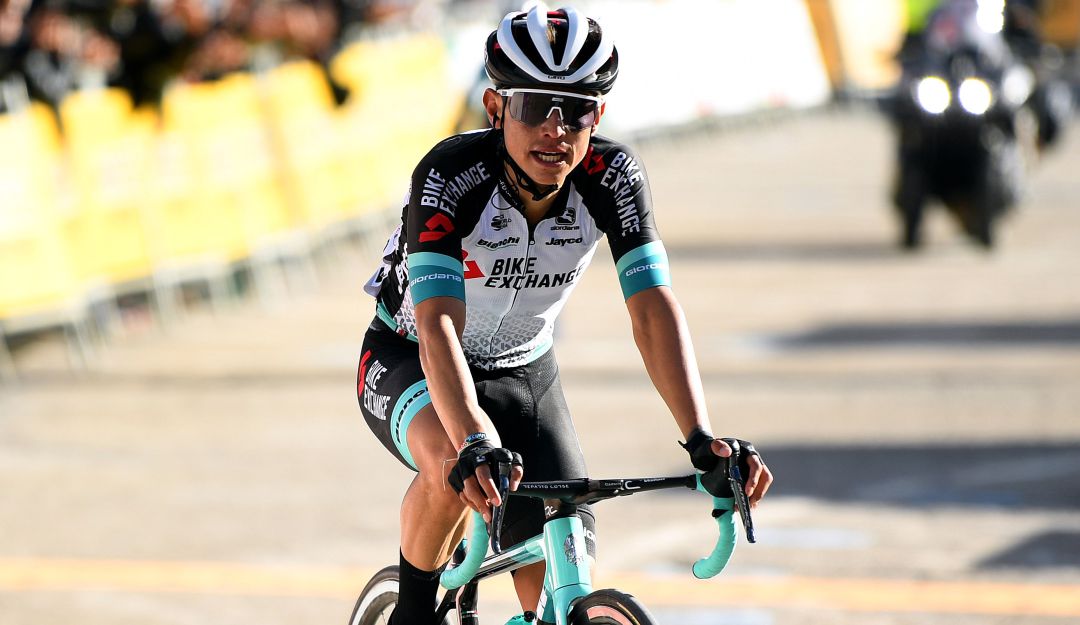 Esteban Chaves es el mejor colombiano en la clasificación general, ubicándose en el noveno puesto a 1'21".