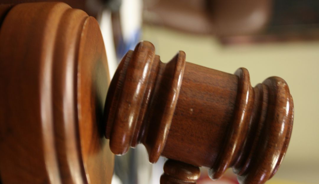 El martillo del juez, uno de los símbolos de la justicia
