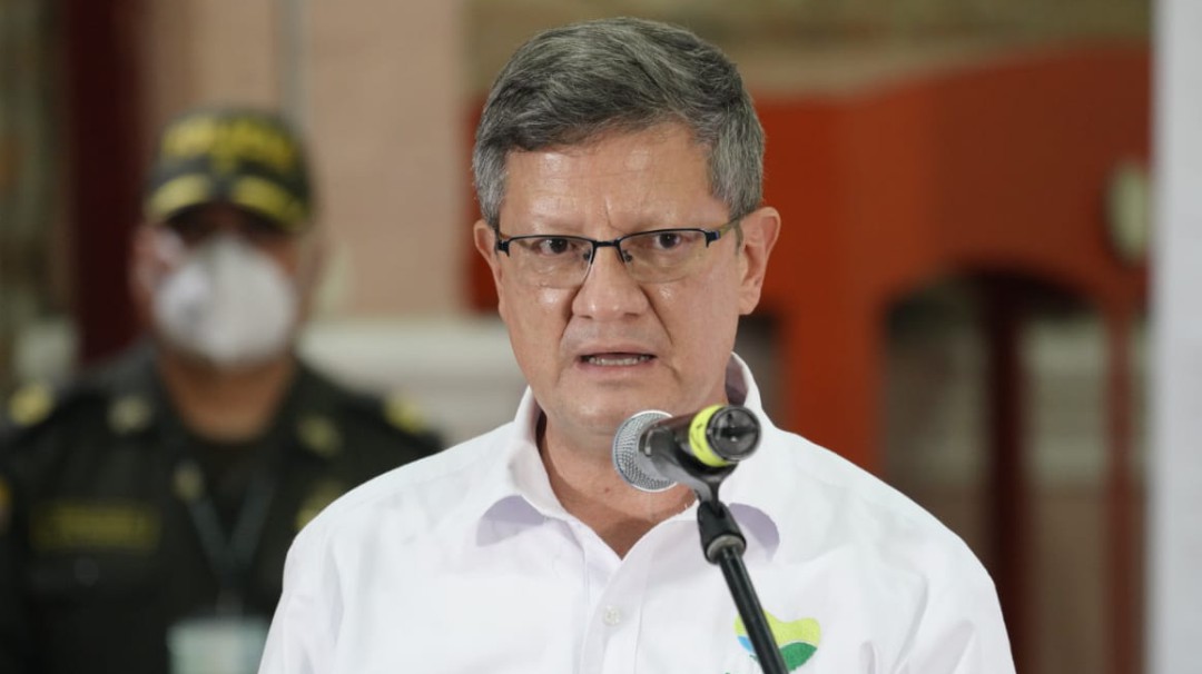 Luis Fernando Suárez se posesionó como Gobernador (e) de Antioquia
