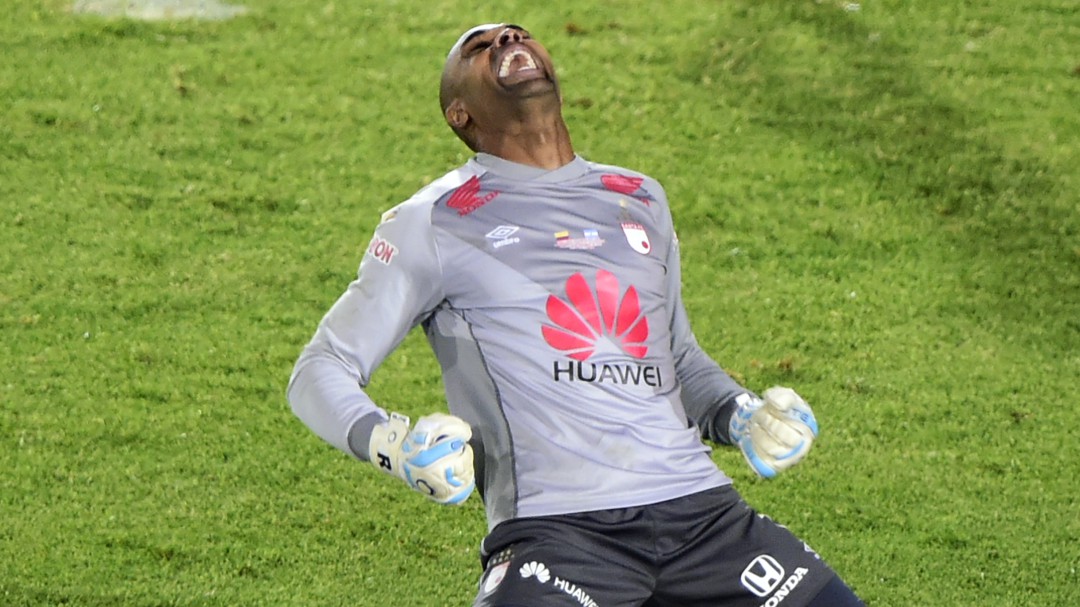 'Rufay' Zapata colgó los guantes: anunció su retiro oficial del fútbol