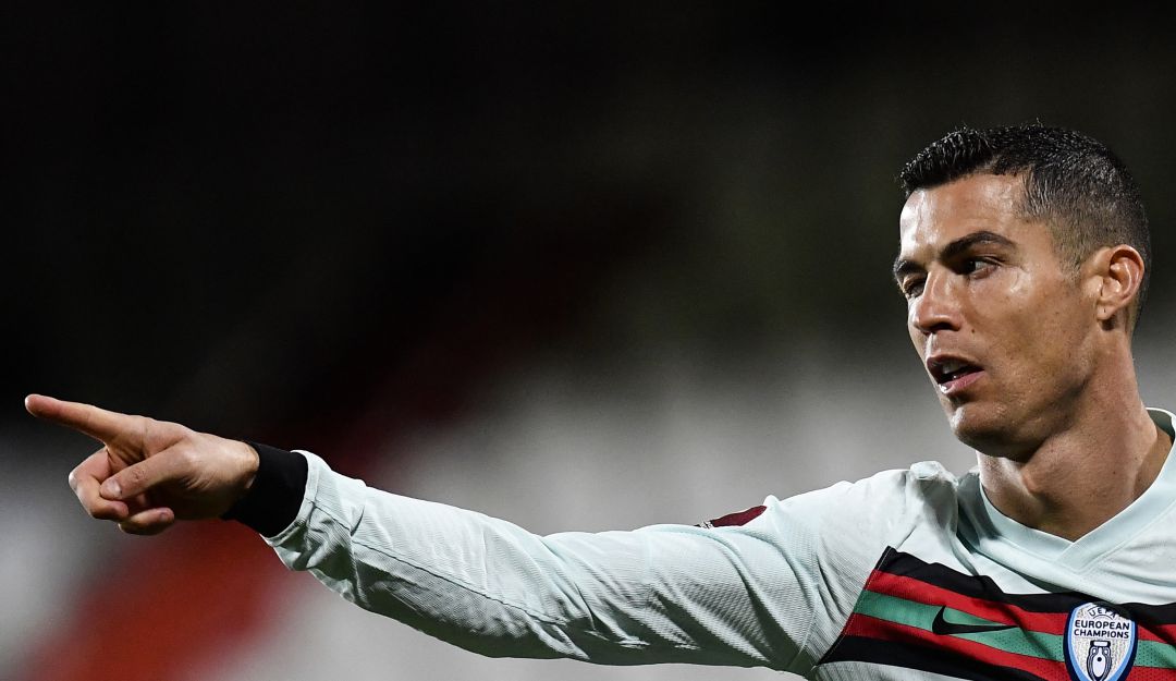 Cristiano Ronaldo festeja su gol marcado ante Luxemburgo.