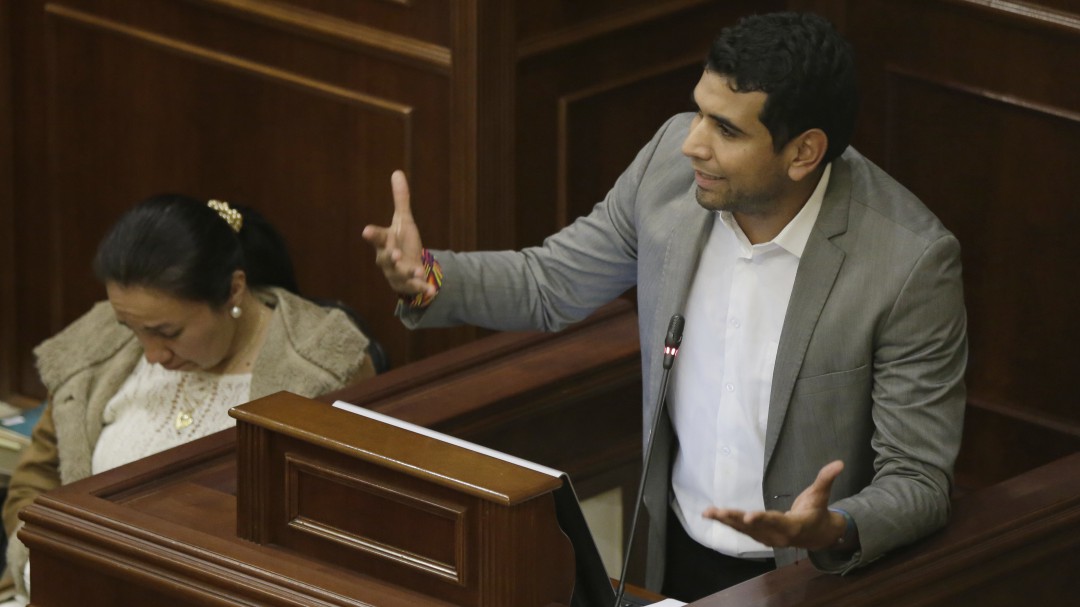 Representante David Racero se suma a la lista de congresistas con COVID-19