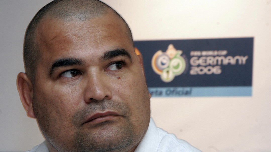 José Luis Chilavert: "Jesurun debería ser expulsado del fútbol de por vida"