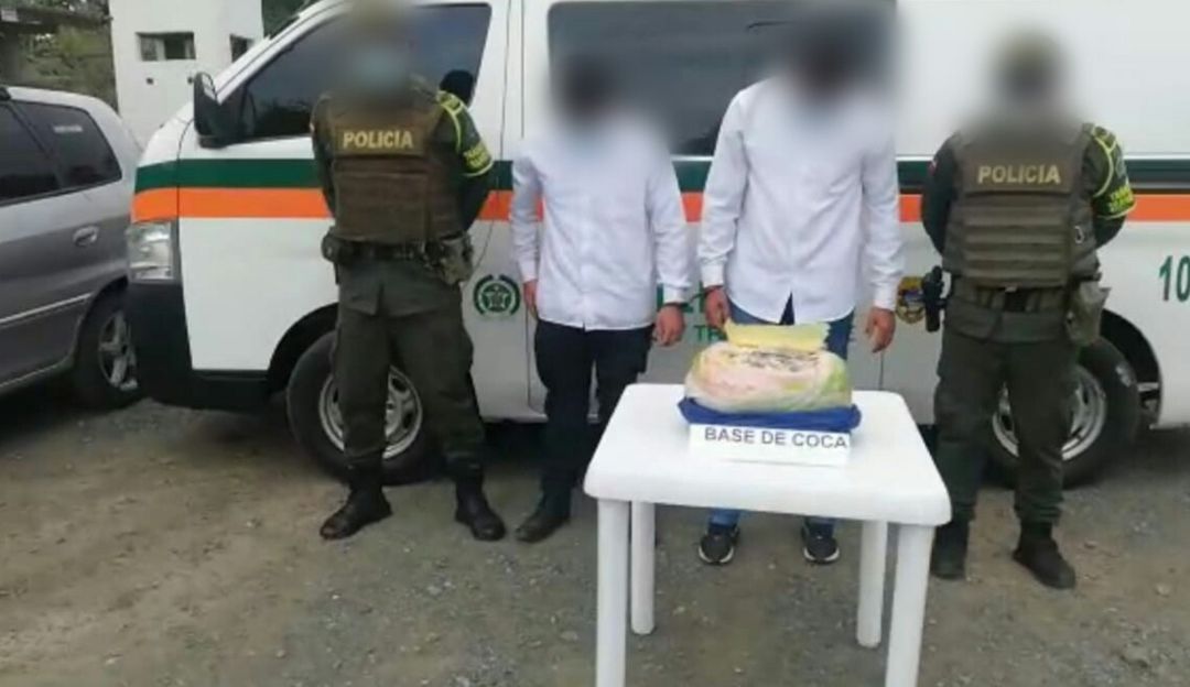 Policía