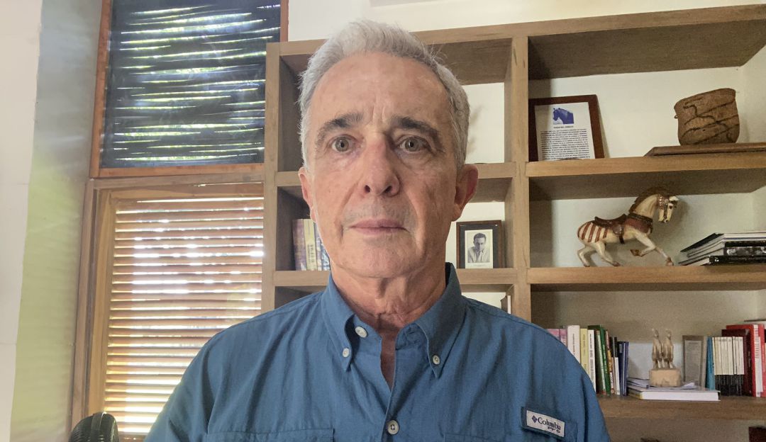 El expresidente Álvaro Uribe Vélez, investigado por presunta compra de testigos y fraude procesal