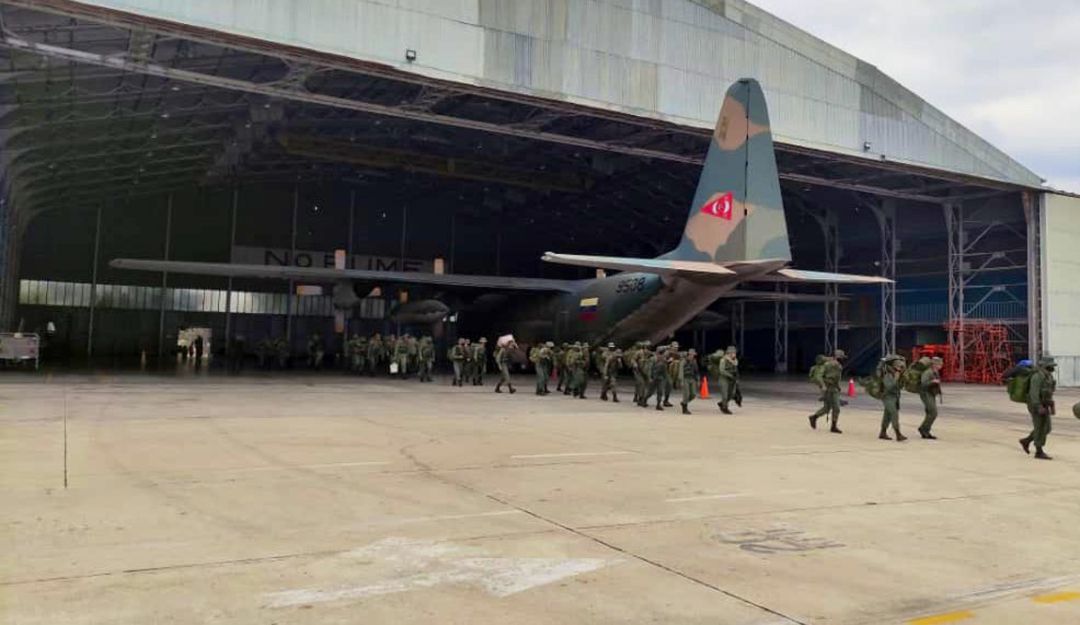 El despliegue militarocurre tras dos semanas de combates en la frontera entre Apure y Arauca.