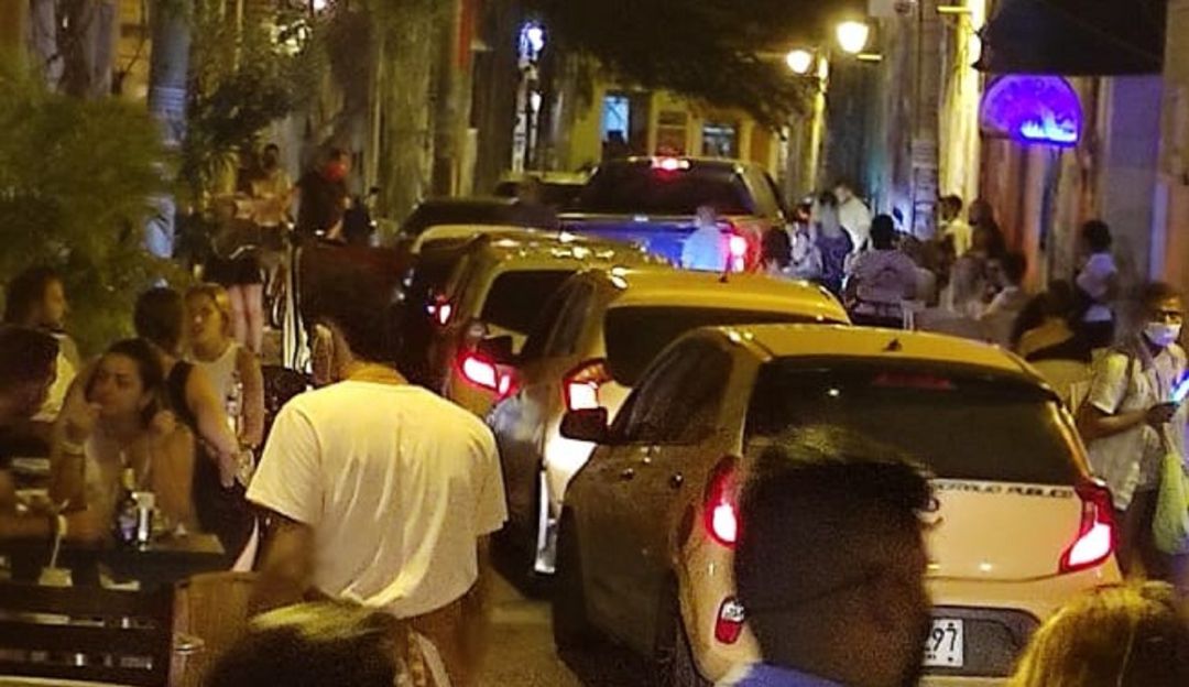 Residentes pidieron a la alcaldía seguir implementando la restricción de ingreso de vehículos desde las 10:00 de la noche
