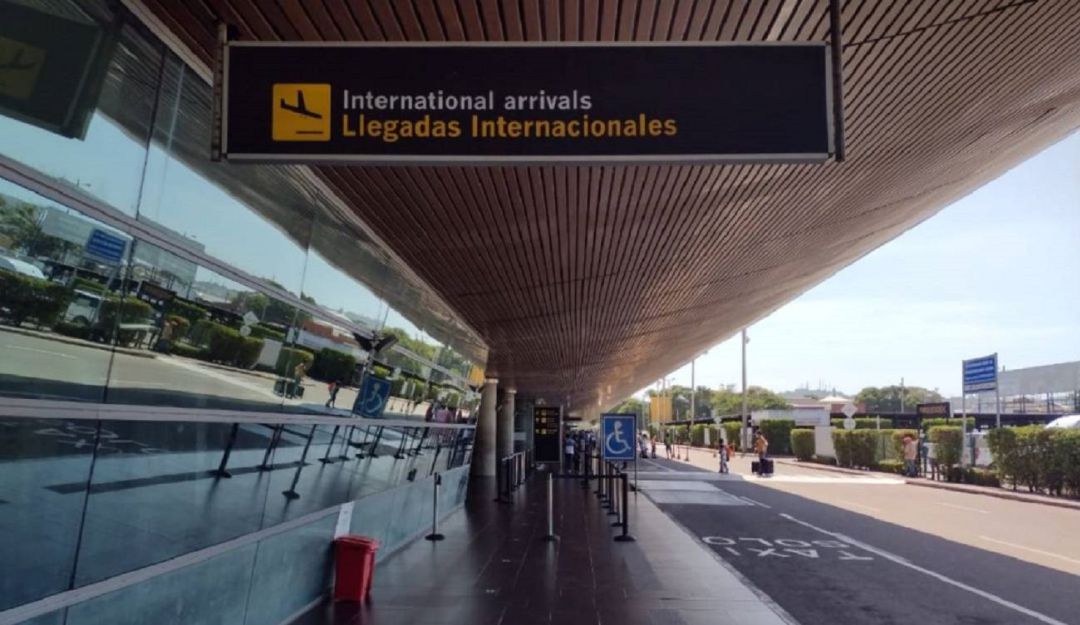 Según Migración Colombia, estas personas no contaban con la prueba PCR con diagnóstico negativo de COVID-19