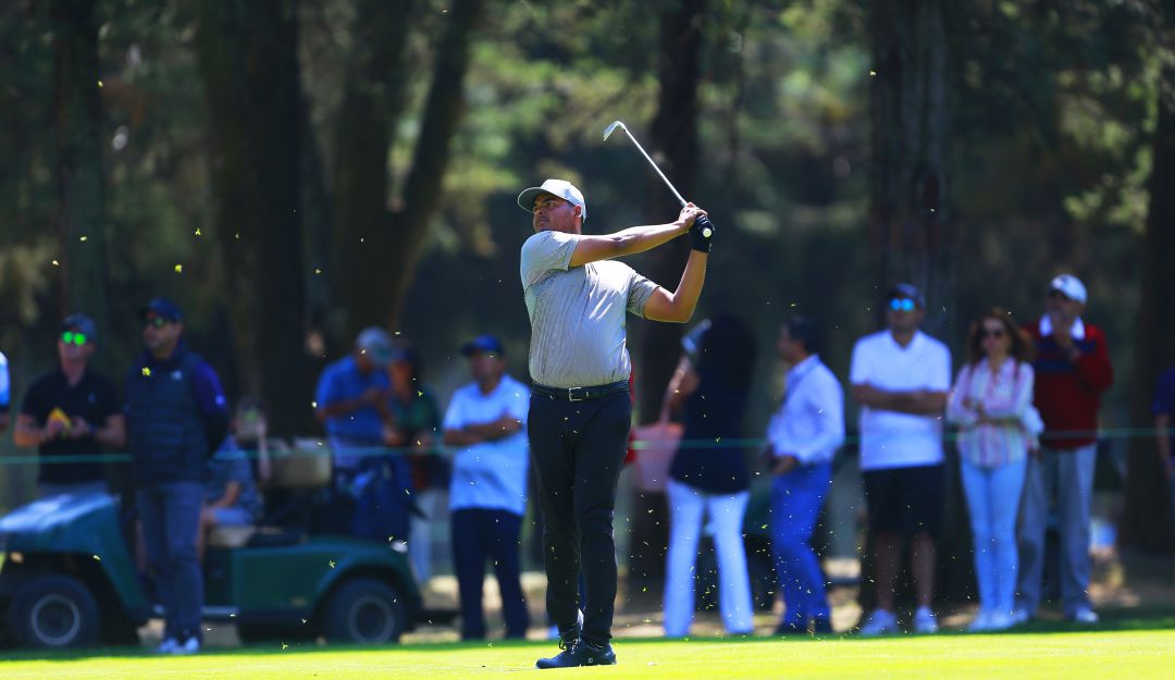 Sebastián Muñoz pasó el corte y sigue en competencia en Masters de Augusta