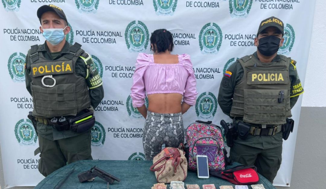 La Policía lo encontró cuando se movilizaba armado en un bus interdepartamental que iba hacia la ciudad de Medellín