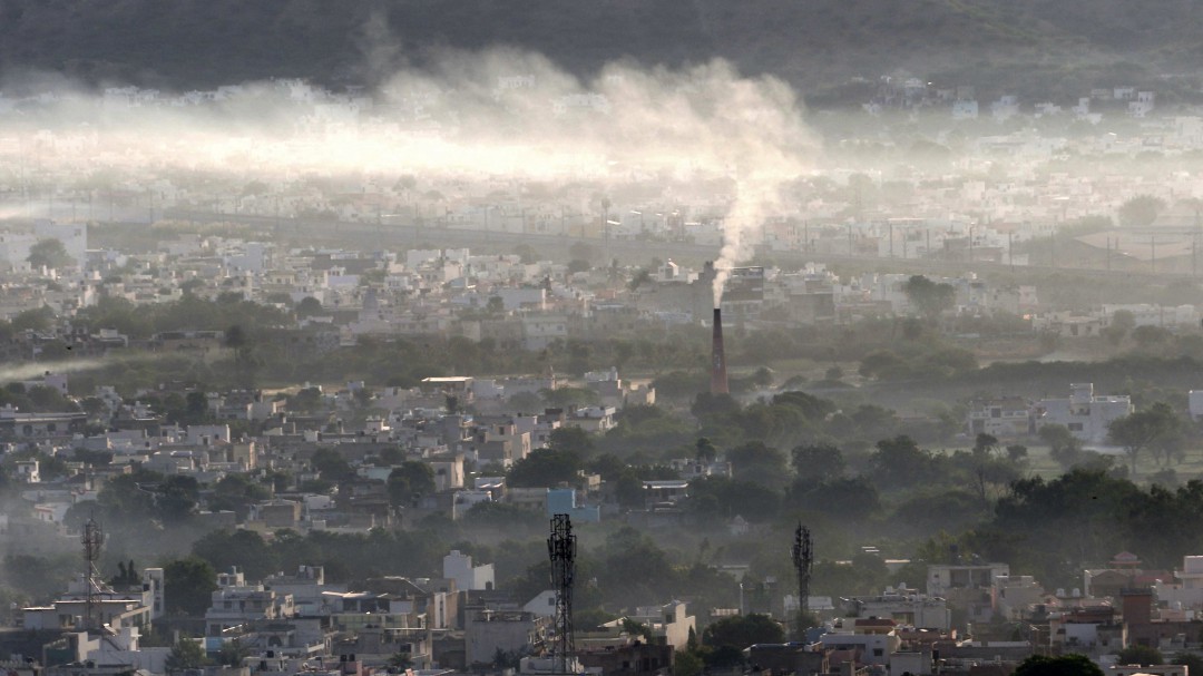 Emisiones globales de CO2 se van a disparar en 2021: estudio