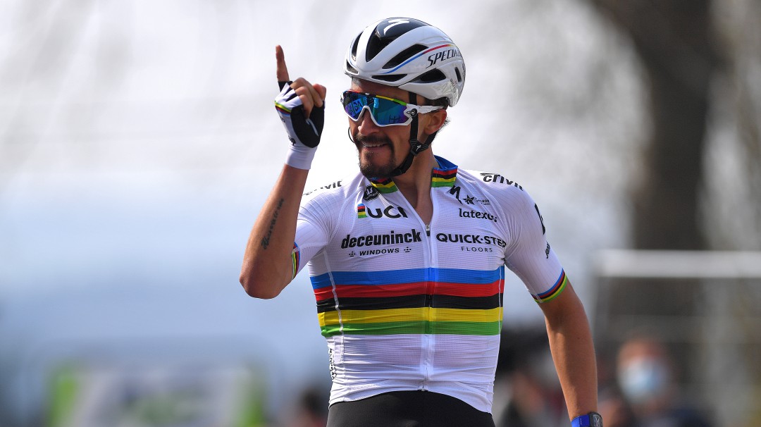 El francés Julian Alaphilippe gana por tercera vez la Flecha Valona