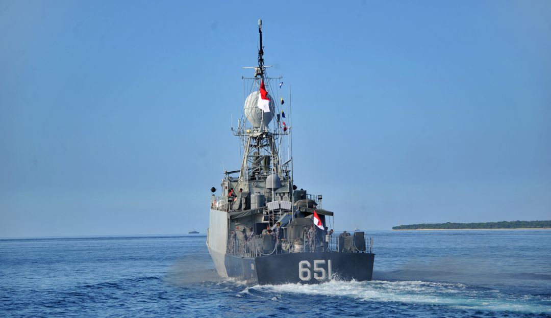Operativo de la Marina de Indonesia para buscar el submarino