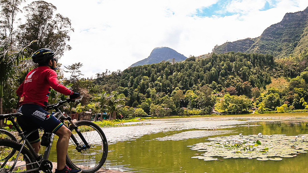 Bogota es la primera capital en estrenar el primer recorrido en bicicleta