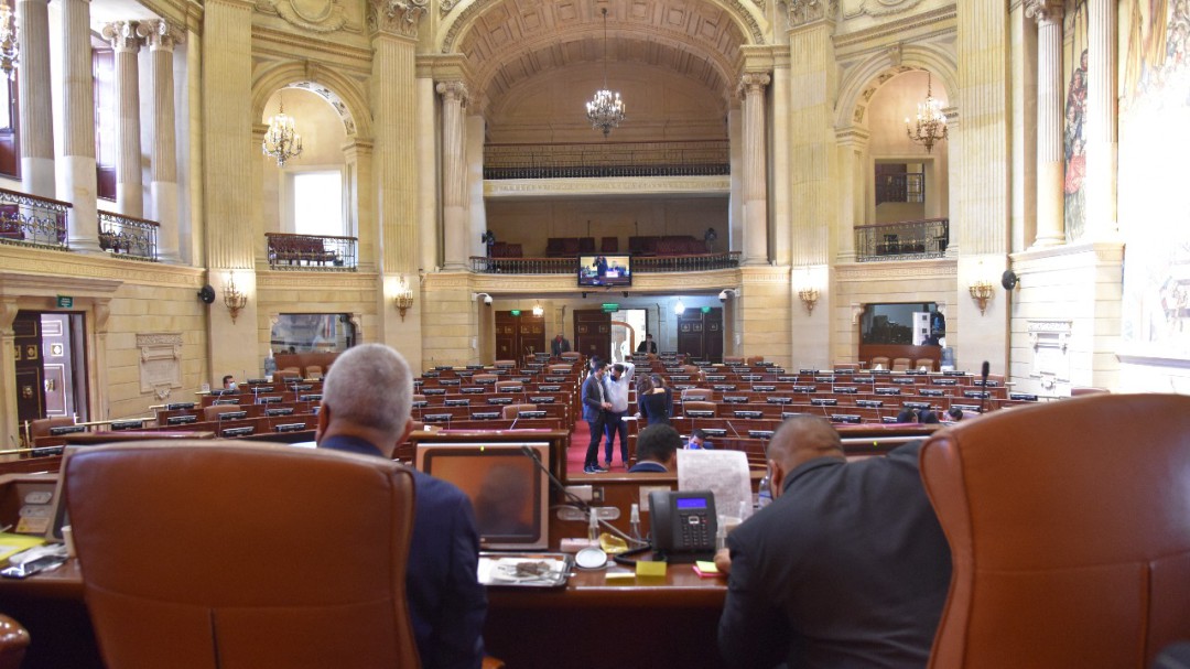 Aprobado en segundo debate el proyecto que reduce el receso de congresistas