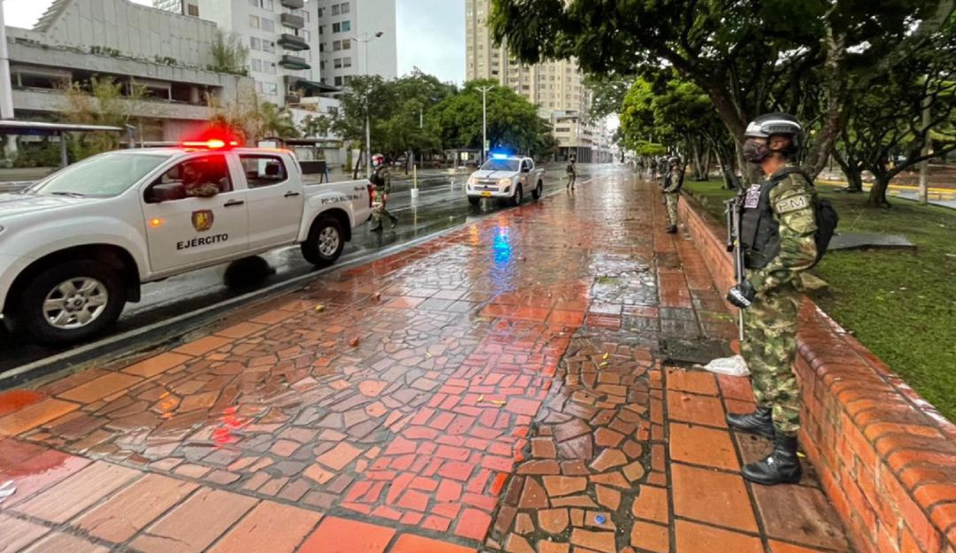 Los desmanes obligaron a que se desplegaran en la ciudad unidades del Ejército.