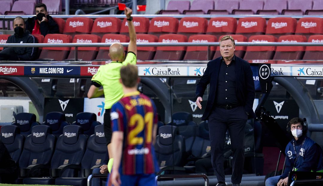 Ronald Koeman fue expulsado durante el juego ante el Granada.