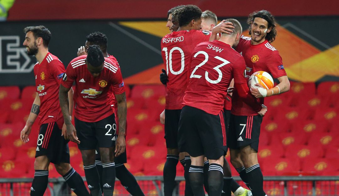 Los jugadores del Manchester United festejan unas de las seis anotaciones del día.