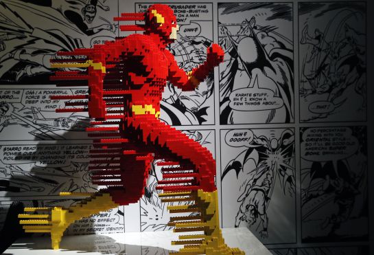 Flash, más conocido como el 'Velocista escarlata' Flash, más conocido como el 'Velocista escarlata'