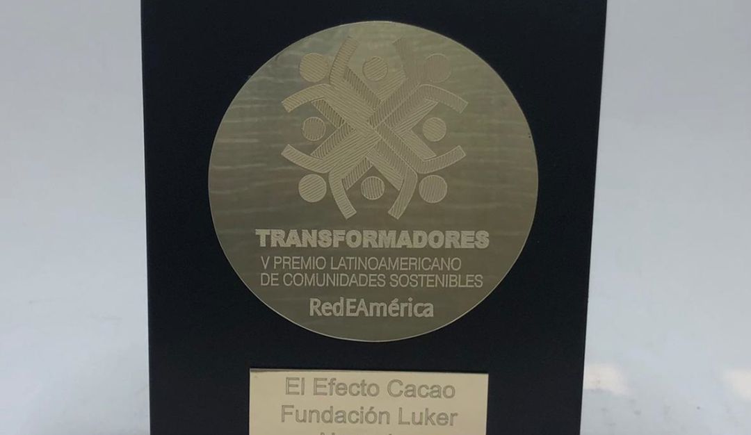 Premio a la Fundación Luker. Foto: Enviada desde prensa de la institución.