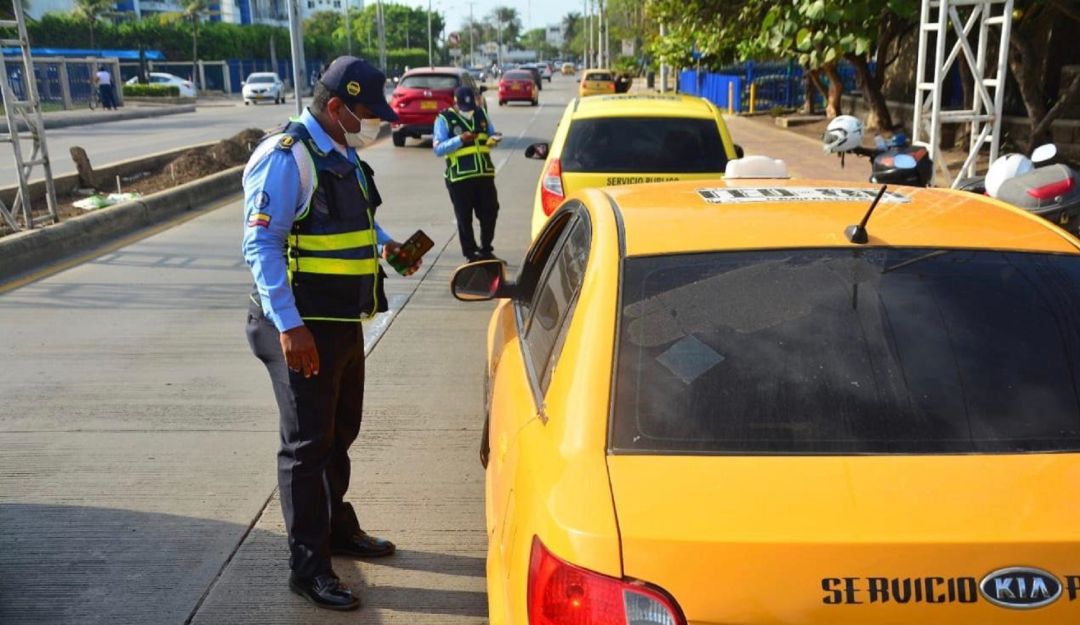 Taxis Taxis