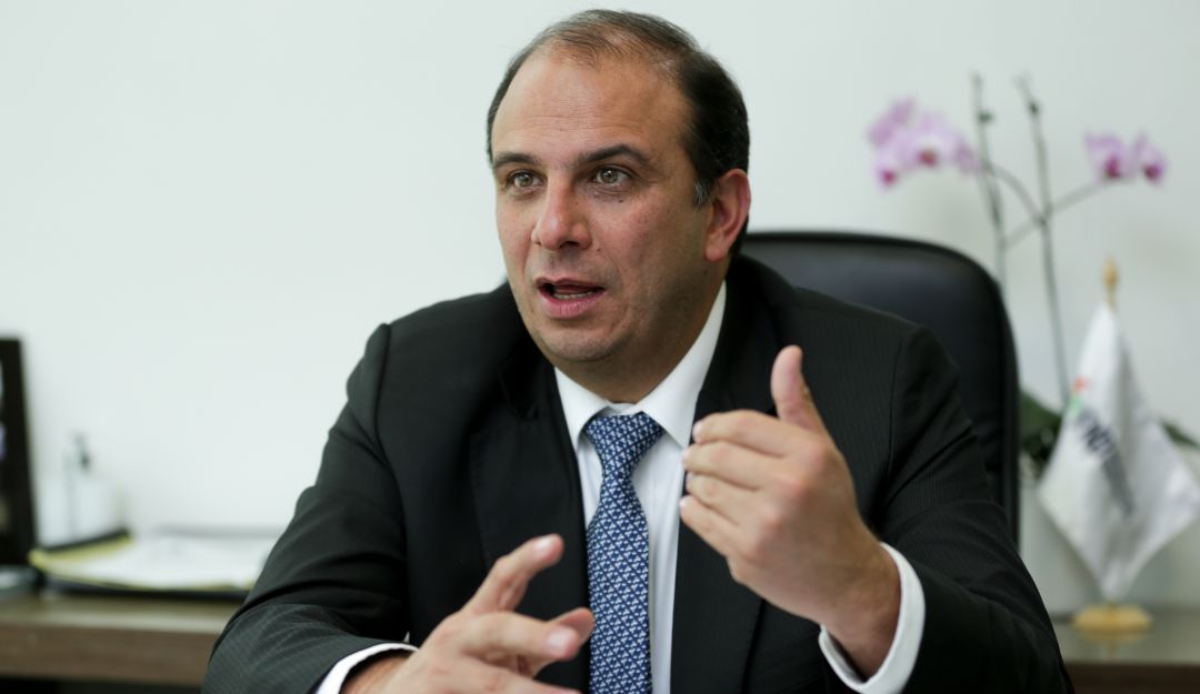 Carlos Camargo Carlos Camargo