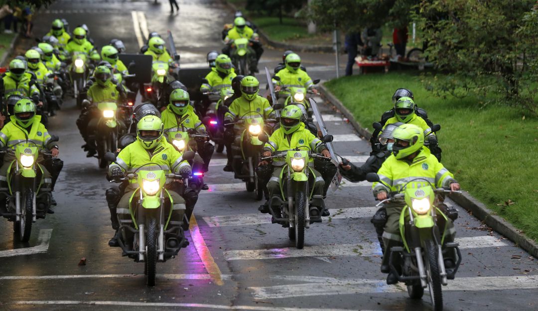 La Dirección de la Policía identificó a dos uniformados como presuntos responsables de abusos de autoridad.