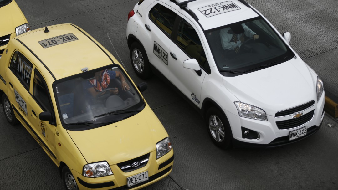 Proyecto que busca regular plataformas de transporte volverá a ser radicado
