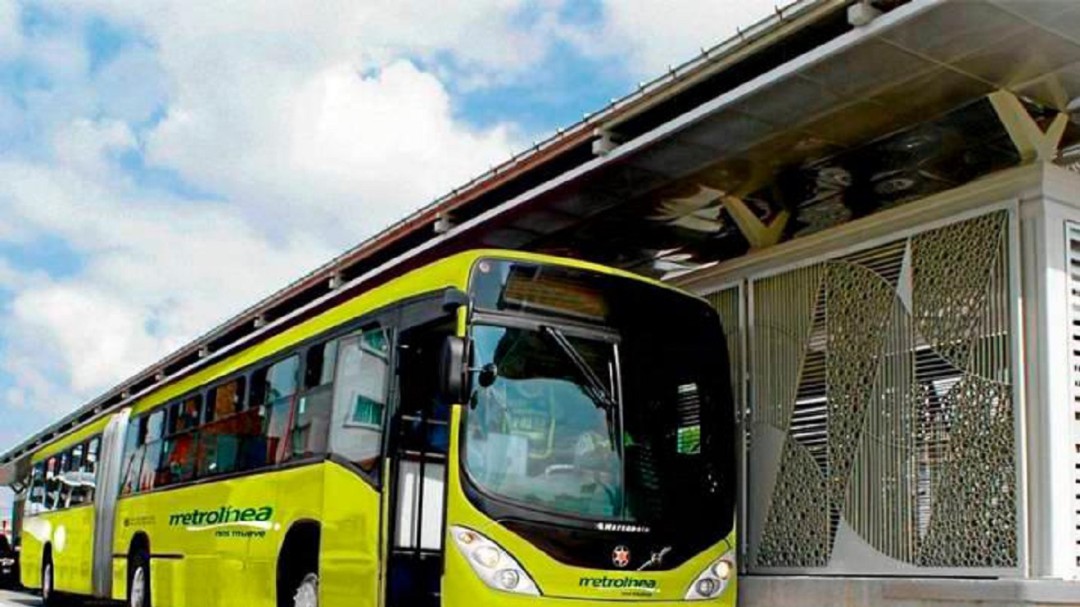 Metrolínea suspende su operación