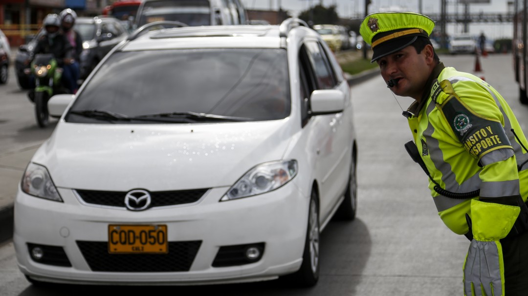 Levantan temporalmente el Pico y Placa en Bogotá para taxis y particulares